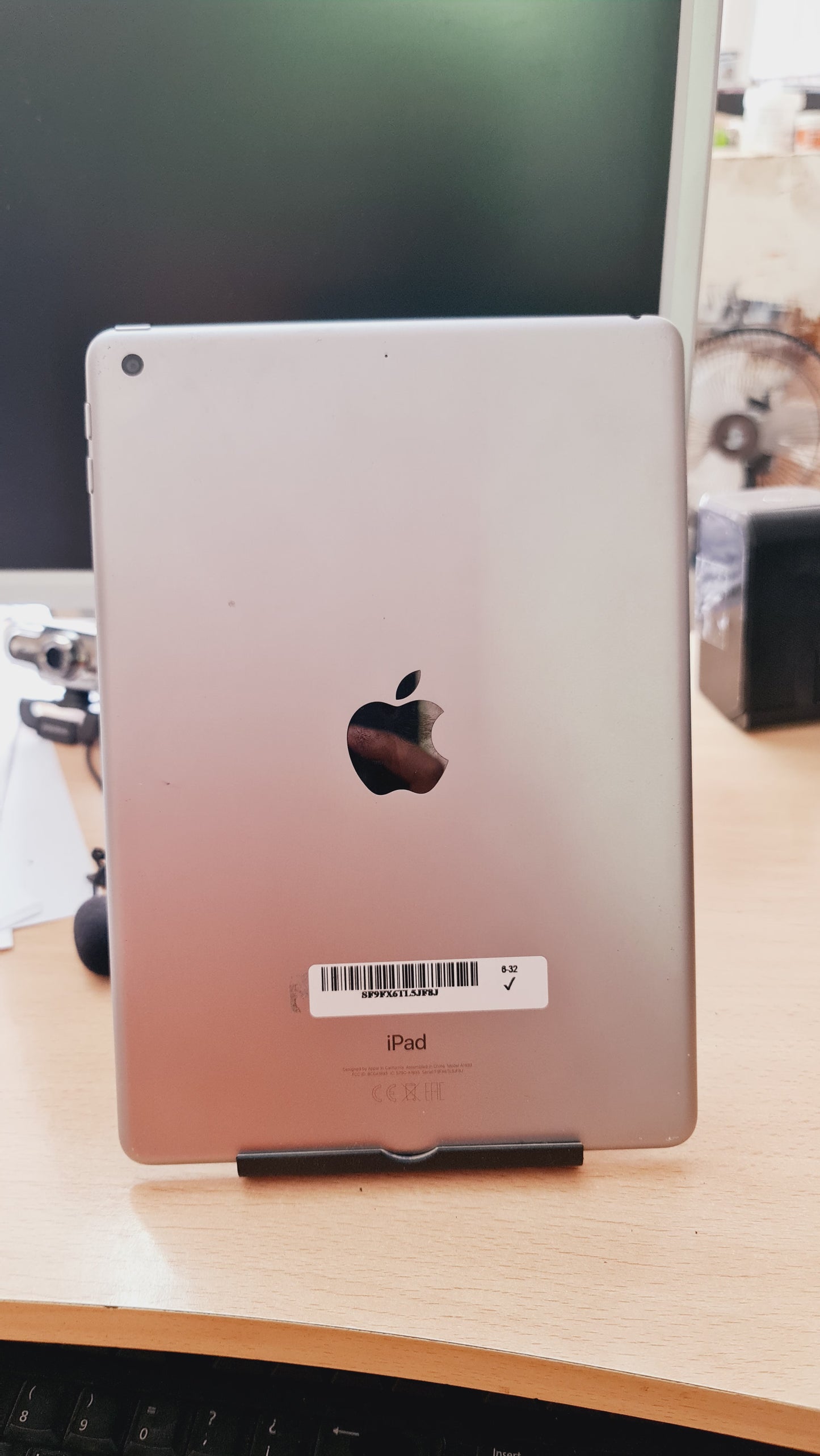 Ipad A1893 6th Gen 32GB